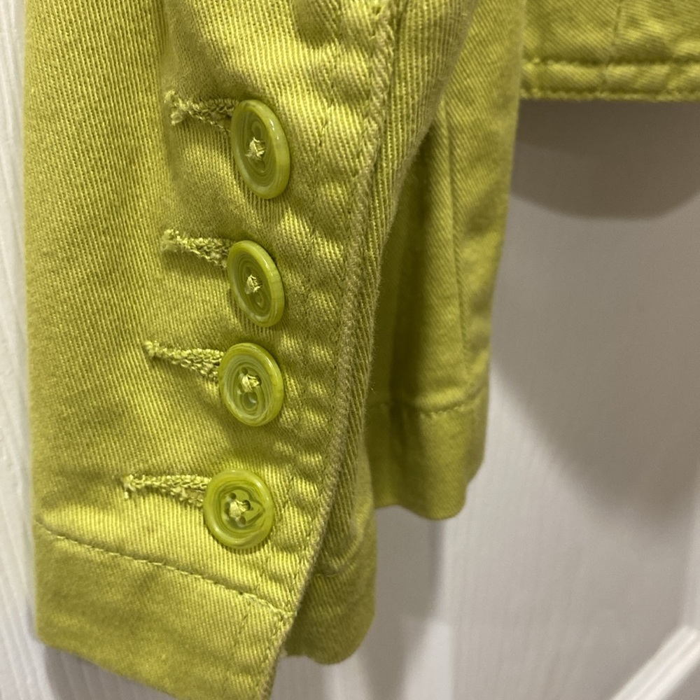 Jacket - Picture 4 of 4